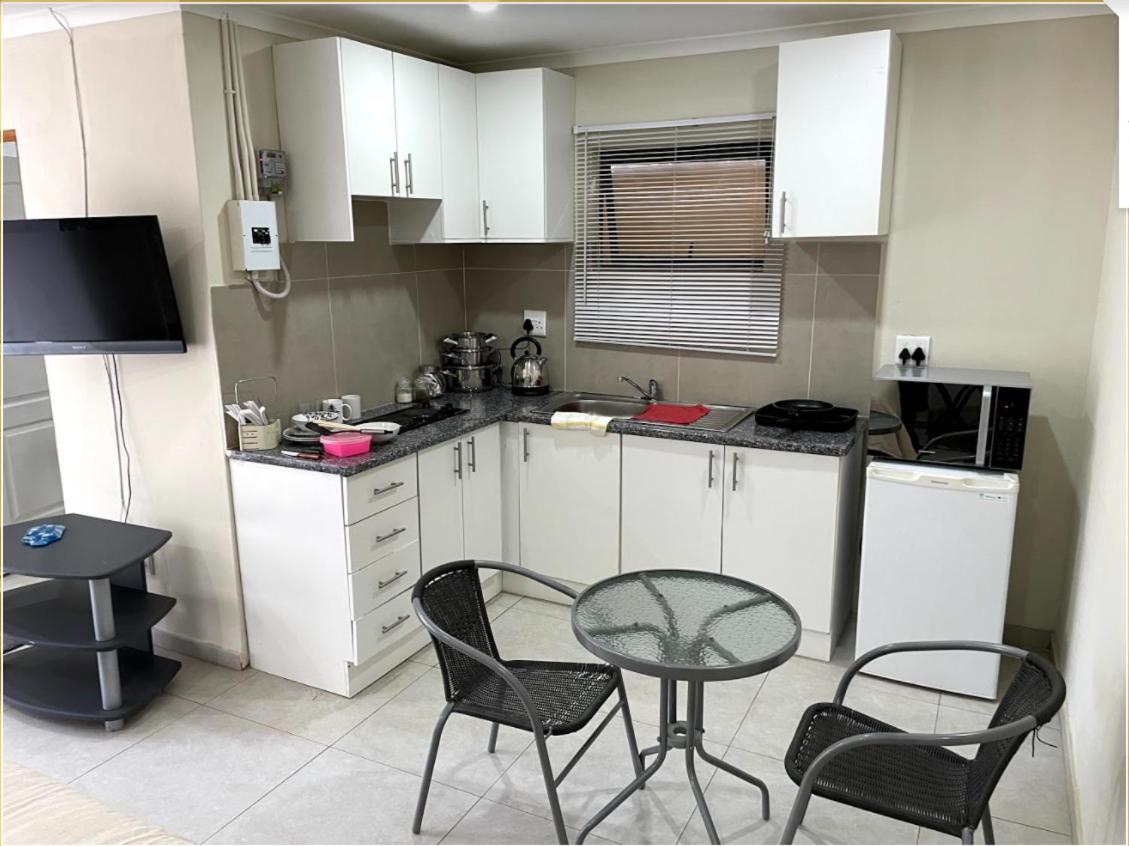 Rooikrans Guest House Γιοχάνεσμπουργκ Εξωτερικό φωτογραφία