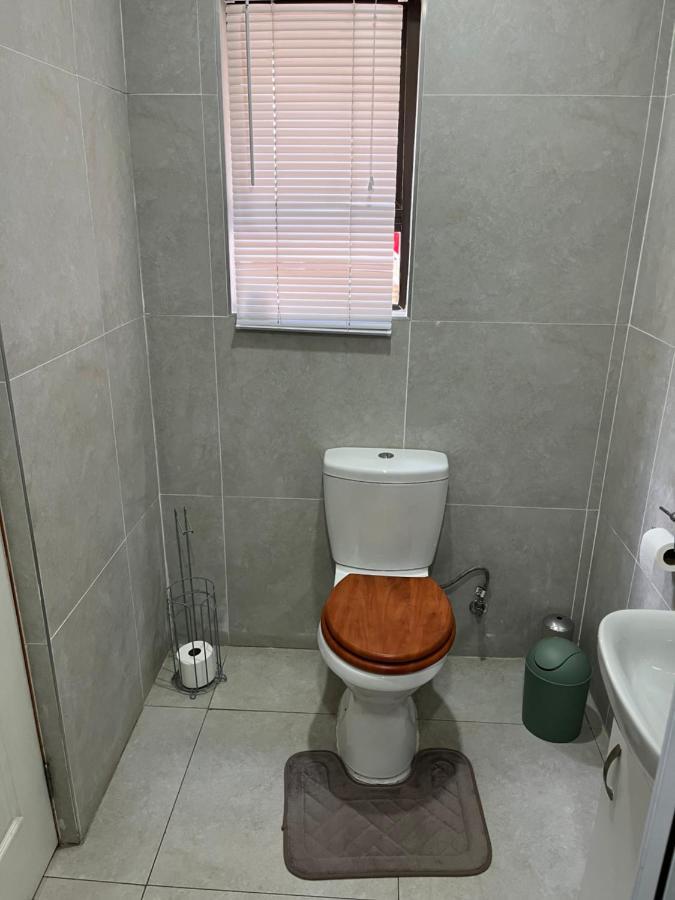 Rooikrans Guest House Γιοχάνεσμπουργκ Εξωτερικό φωτογραφία